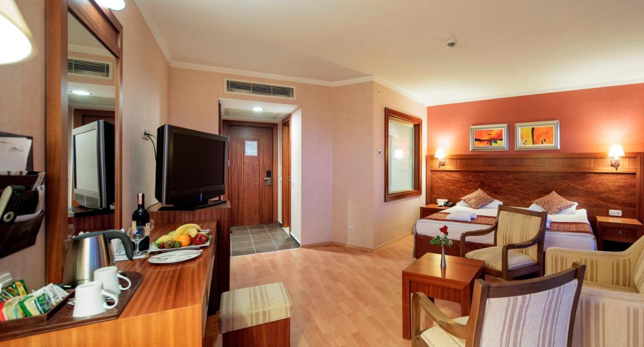 Alba Royal Hotel (Adults Only) 시데 객실 사진